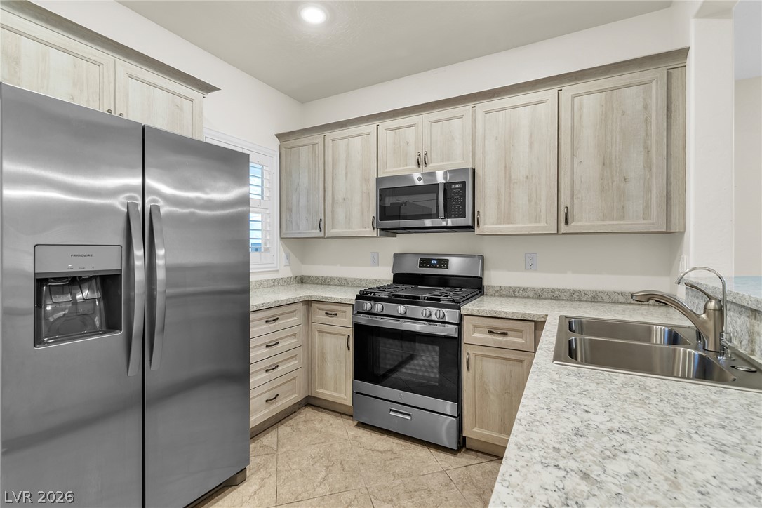 7940 Golden Warbler Street North Las Vegas NV 89084