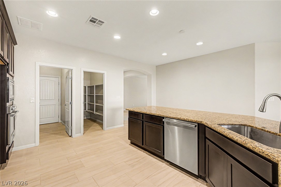 7270 Southern Magnolia Street Las Vegas NV 89149