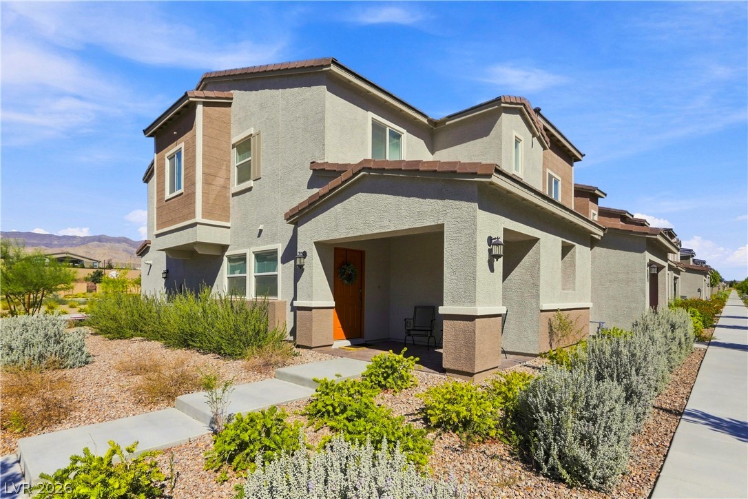 6246 Foxes Dale Street Las Vegas NV 89166