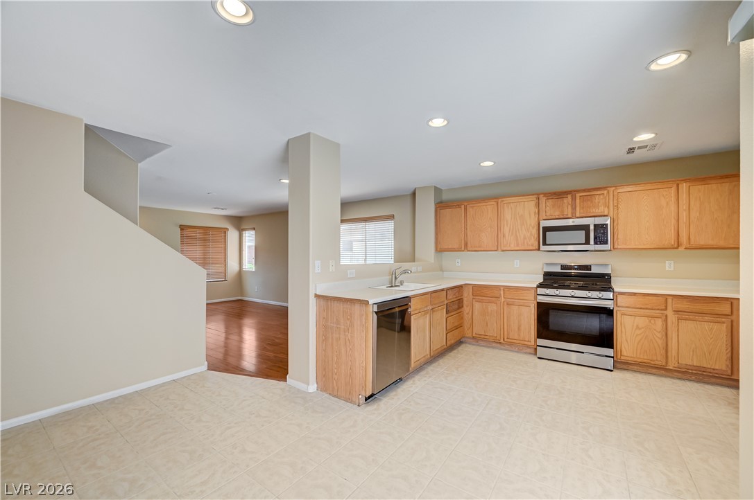 10294 Keystone Pastures Street Las Vegas NV 89183