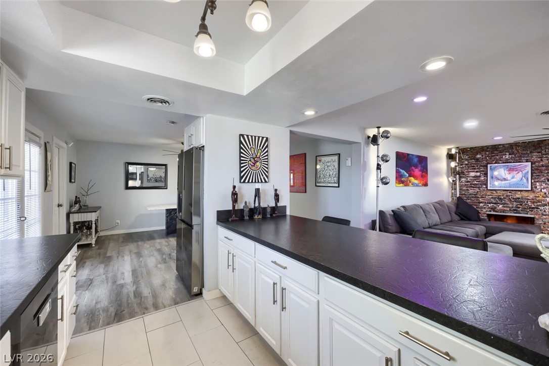 1692 Seneca Lane Las Vegas NV 89169