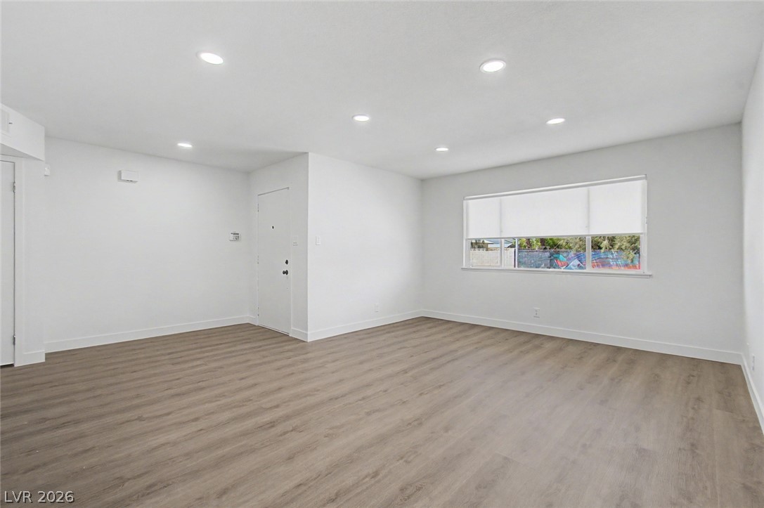 7705 Aplin Avenue Las Vegas NV 89145