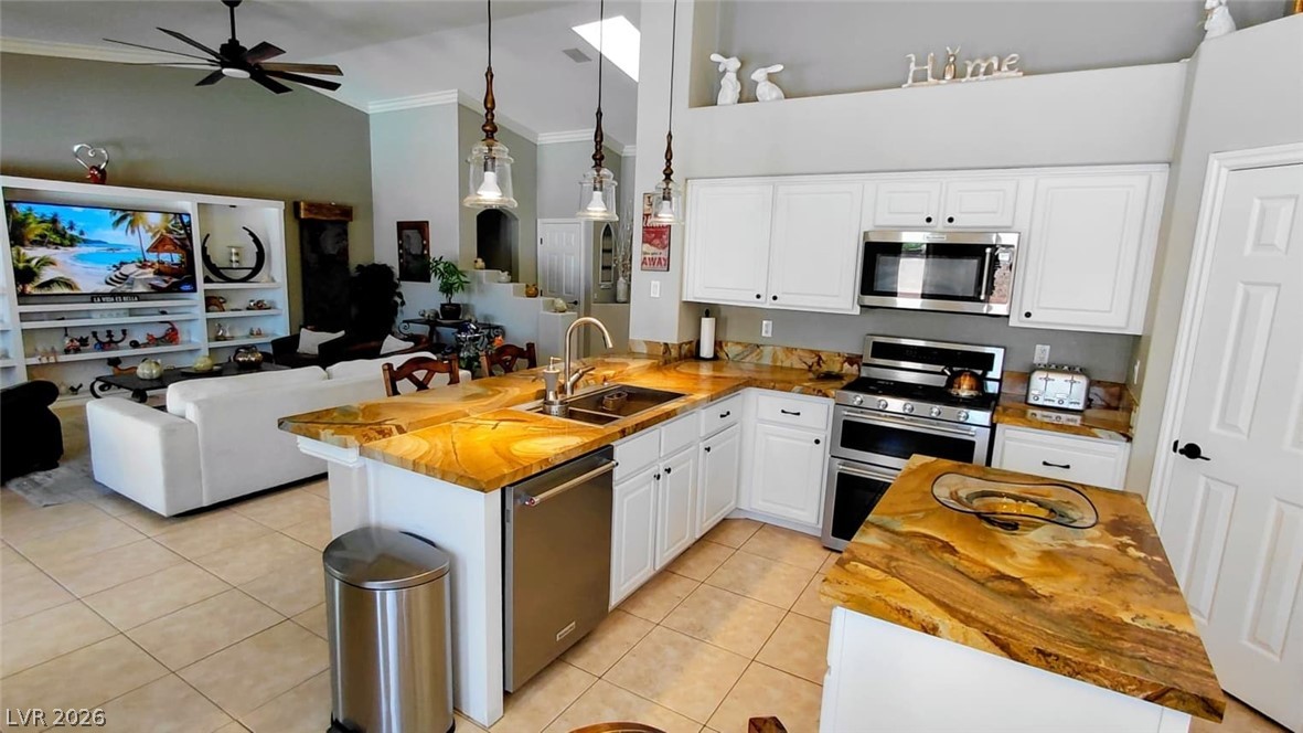2490 Hoopes Avenue Henderson NV 89052