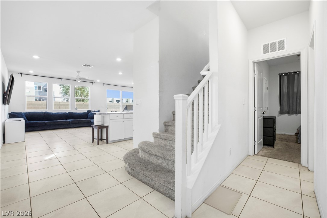 9024 Marigold Creek Street Las Vegas NV 89113