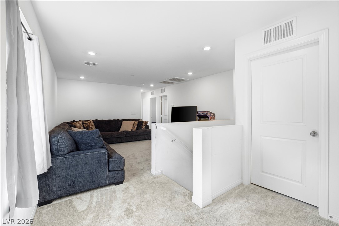9024 Marigold Creek Street Las Vegas NV 89113