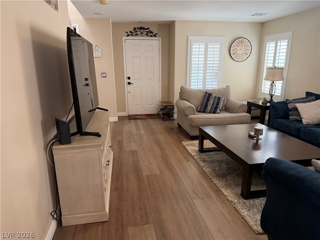66 Peachtree Hill Avenue Las Vegas NV 89183