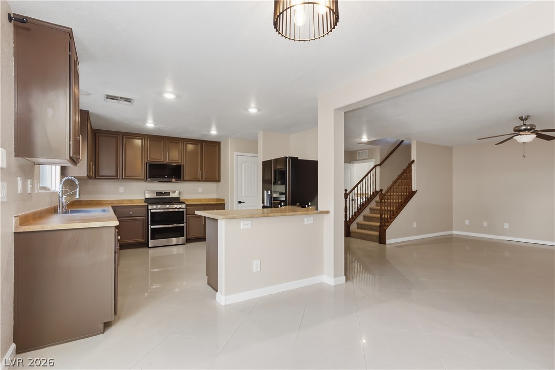 10847 Iona Island Avenue Las Vegas NV 89166
