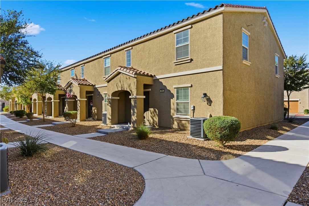 4648 Woolcomber Street Las Vegas NV 89115