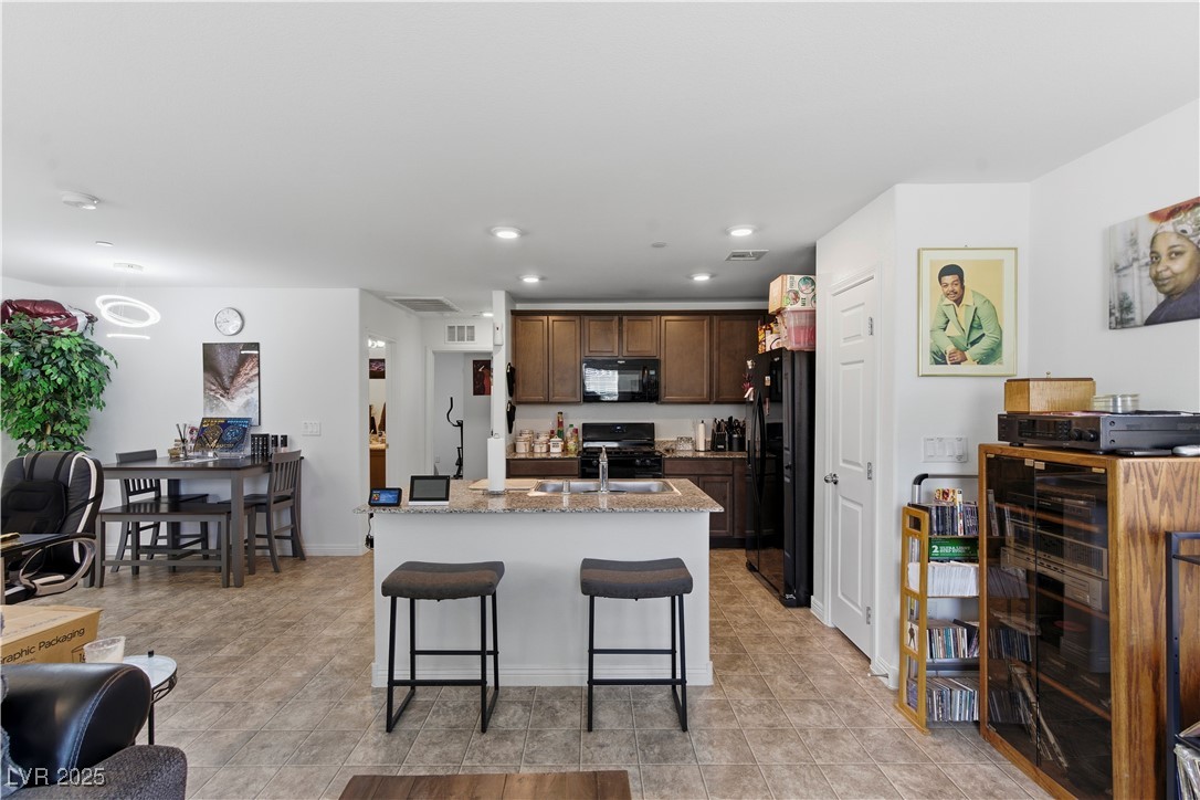 4648 Woolcomber Street Las Vegas NV 89115