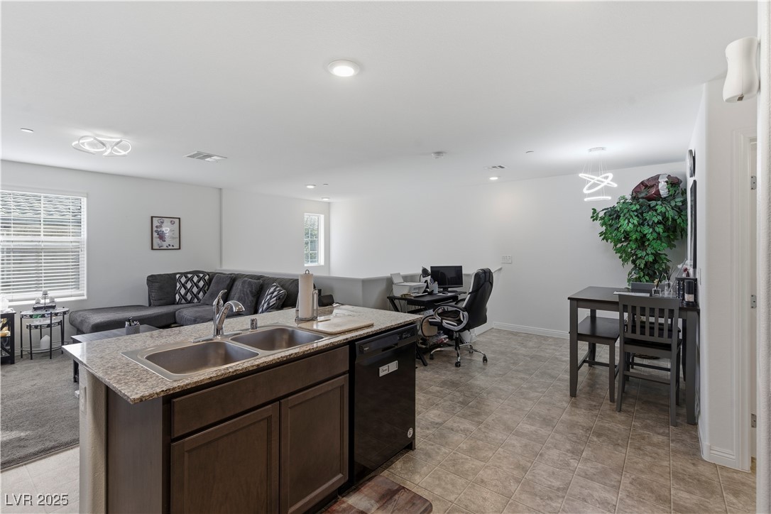 4648 Woolcomber Street Las Vegas NV 89115
