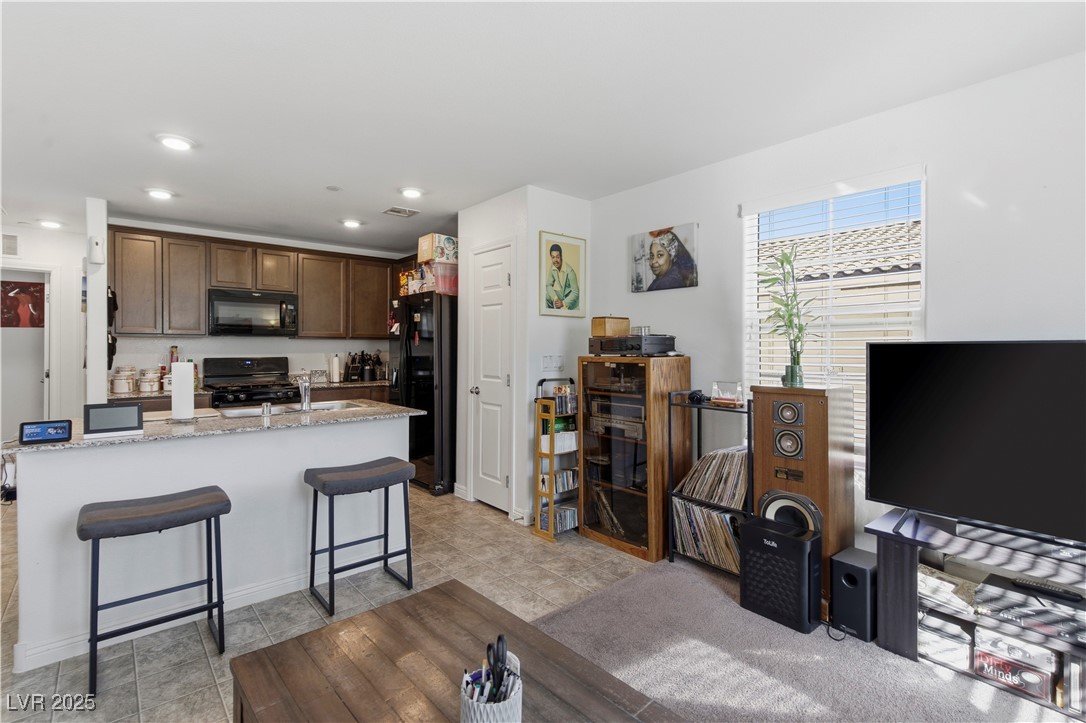 4648 Woolcomber Street Las Vegas NV 89115