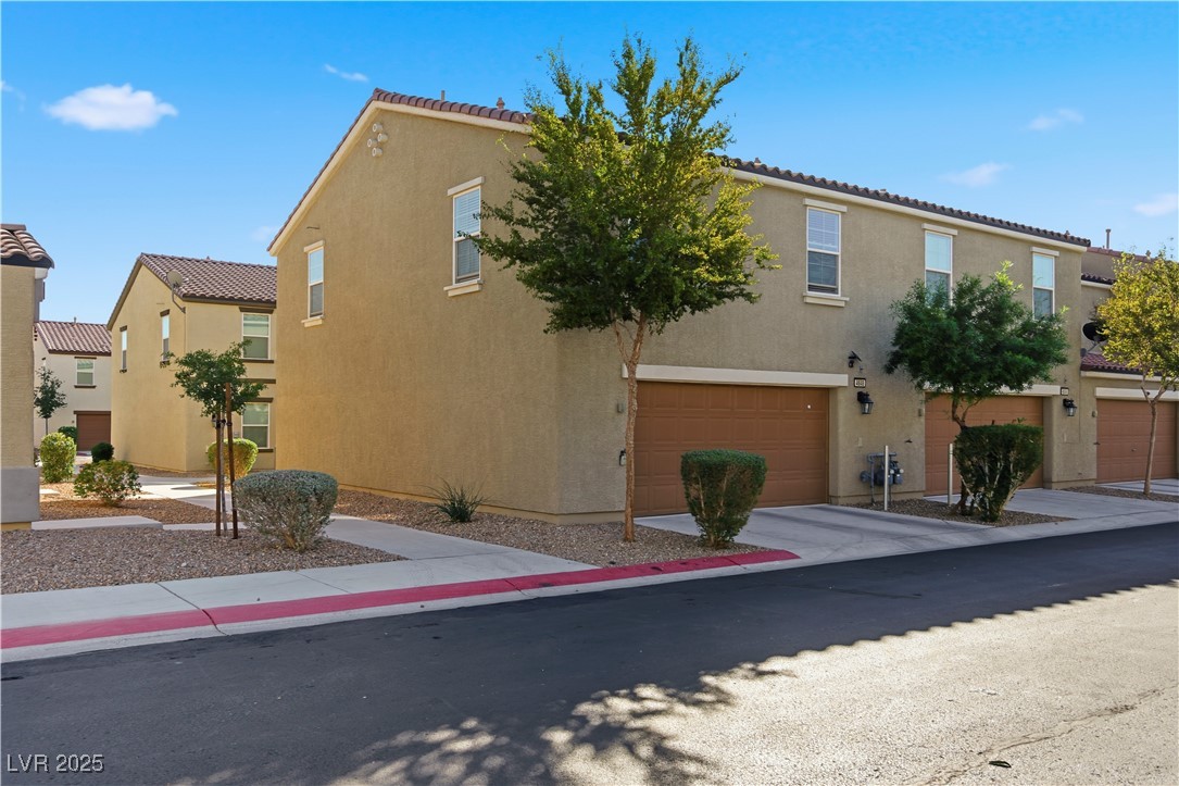 4648 Woolcomber Street Las Vegas NV 89115