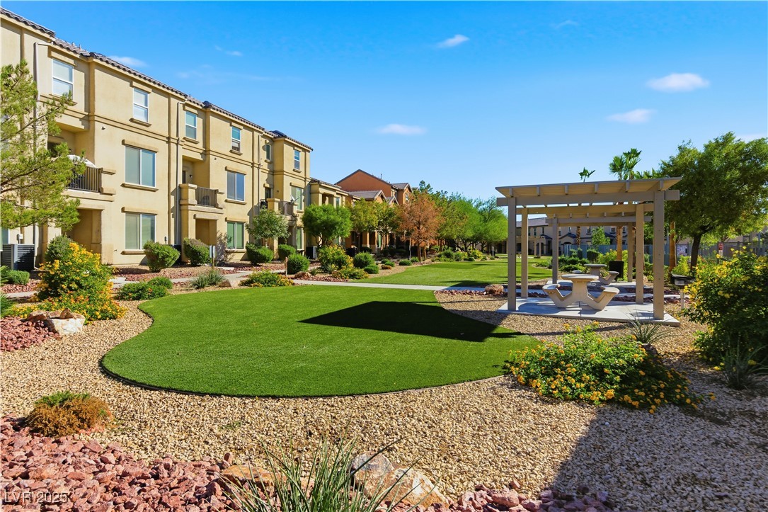 4648 Woolcomber Street Las Vegas NV 89115