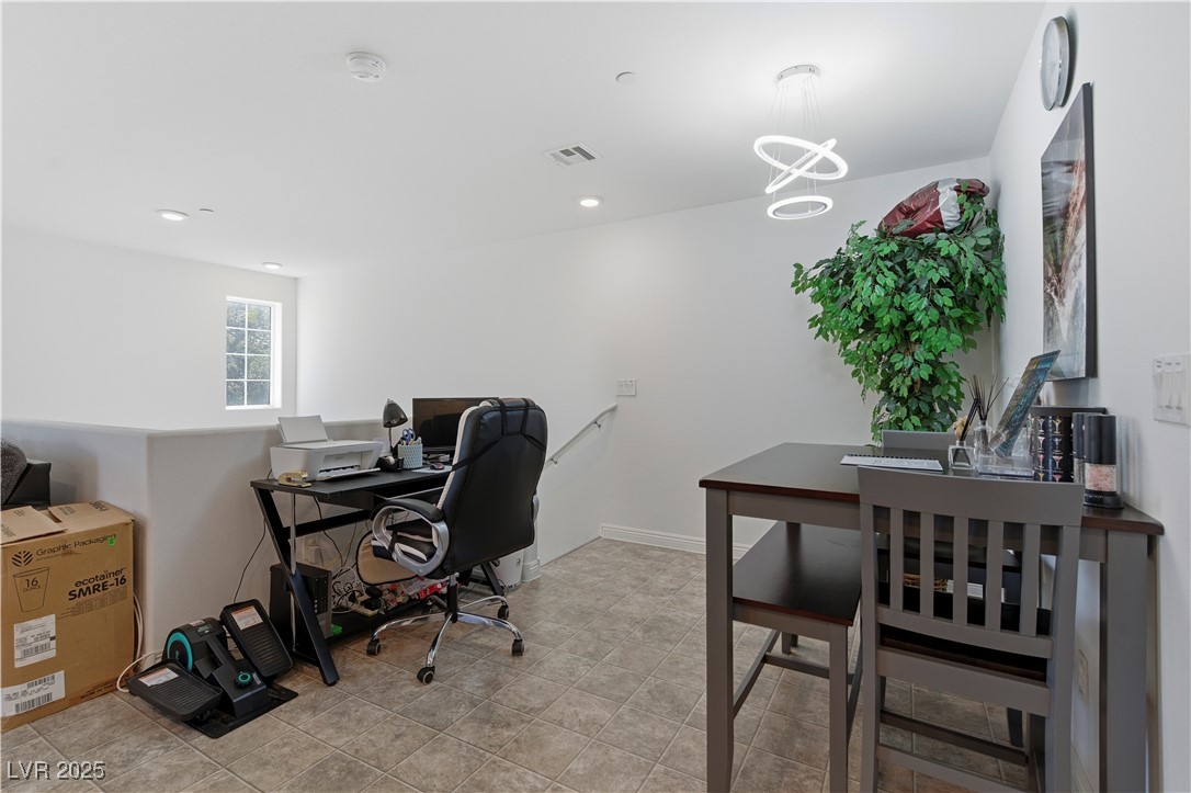 4648 Woolcomber Street Las Vegas NV 89115