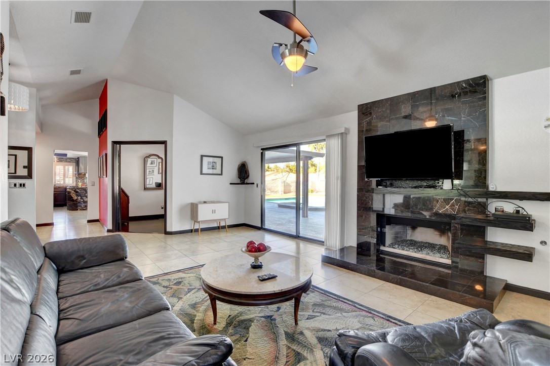 538 Lambeth Court Henderson NV 89014