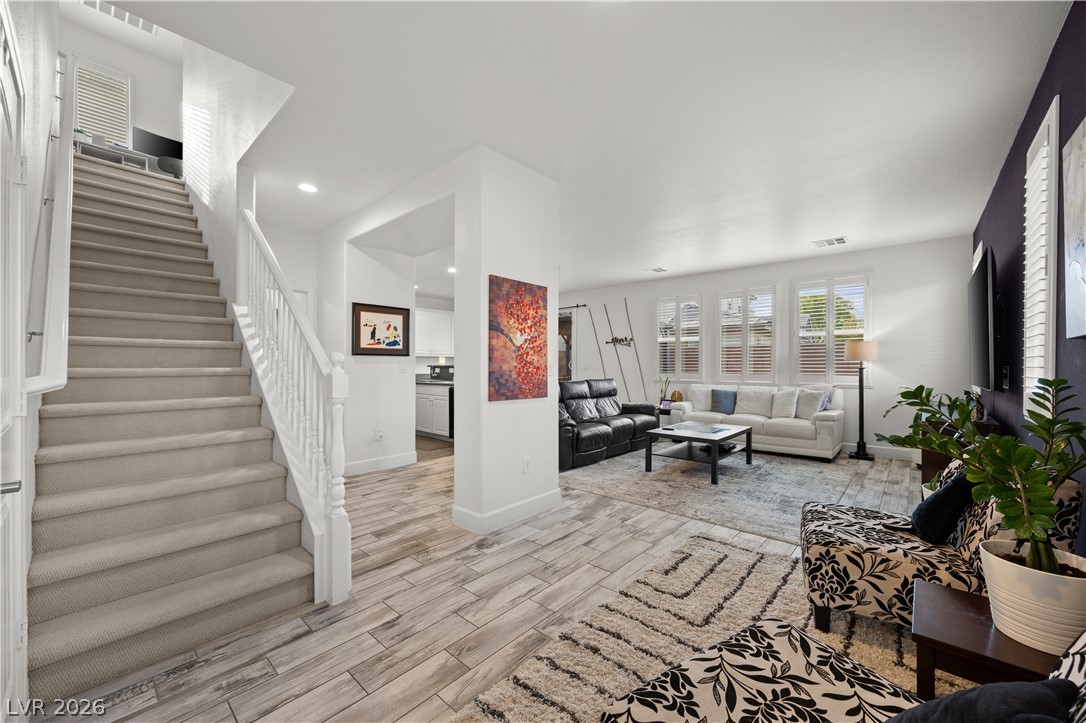 16 Yellow Peak Avenue North Las Vegas NV 89031