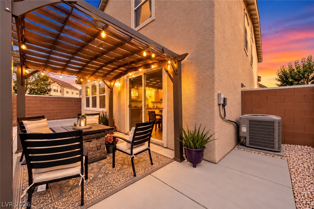 16 Yellow Peak Avenue North Las Vegas NV 89031