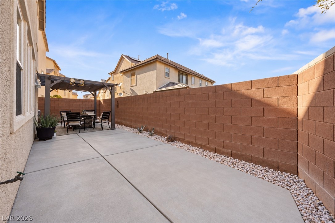 16 Yellow Peak Avenue North Las Vegas NV 89031