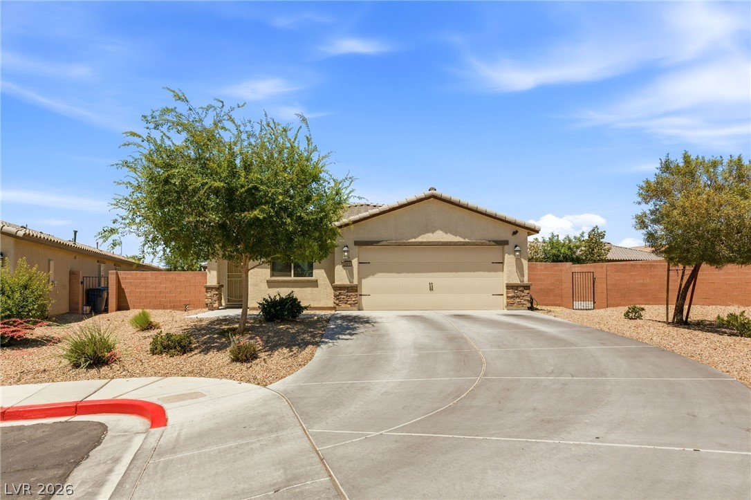 1869 Crystal Meadow Street Las Vegas NV 89115