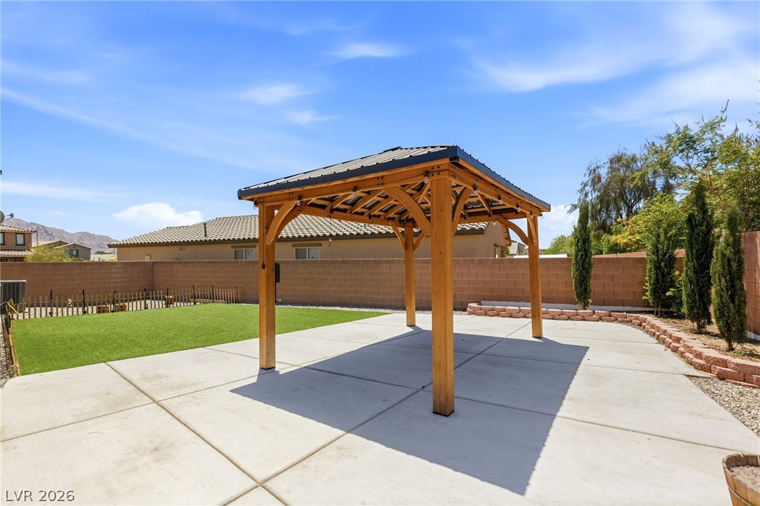 1869 Crystal Meadow Street Las Vegas NV 89115
