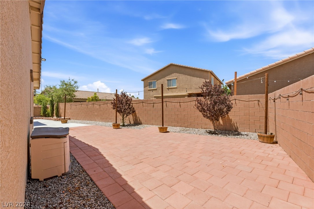 1869 Crystal Meadow Street Las Vegas NV 89115
