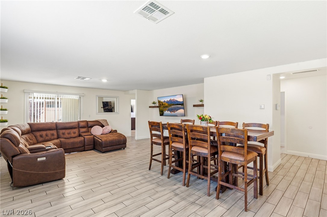 1869 Crystal Meadow Street Las Vegas NV 89115