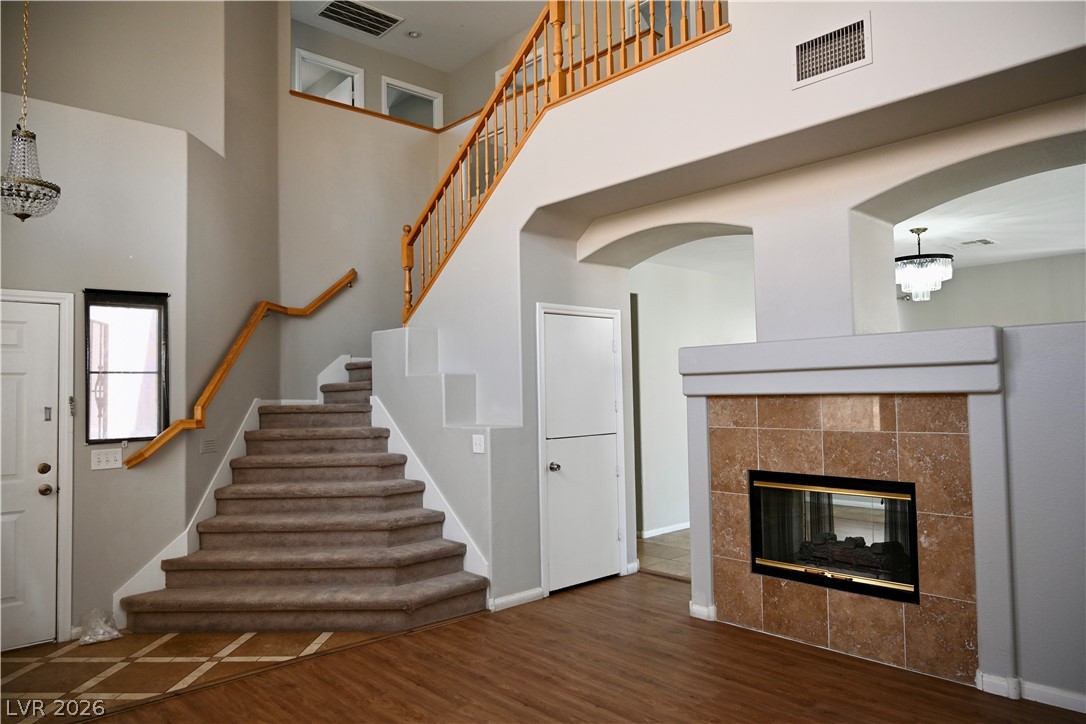 8829 Kingswood Drive Las Vegas NV 89147