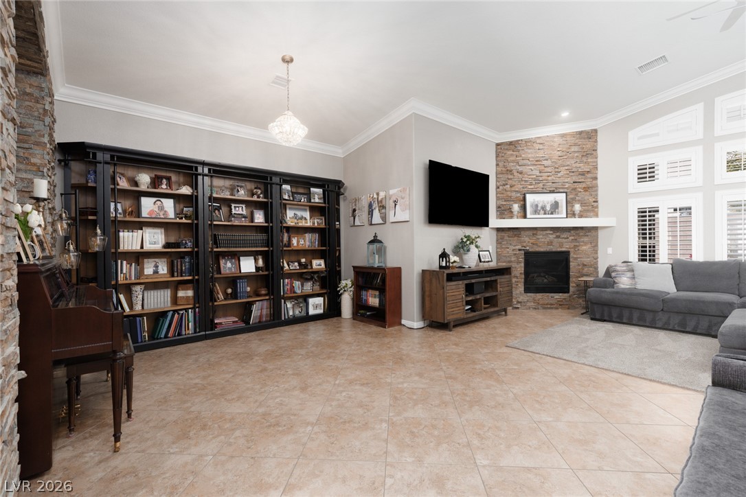 11233 Carson Brook Street Las Vegas NV 89183