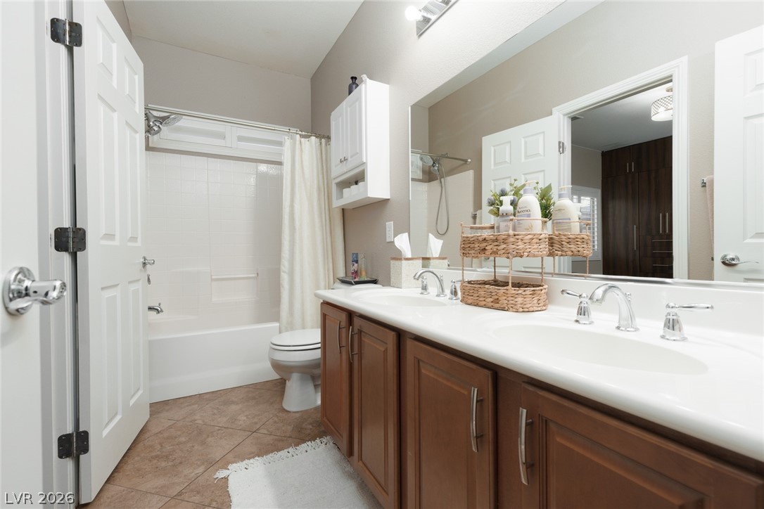 11233 Carson Brook Street Las Vegas NV 89183