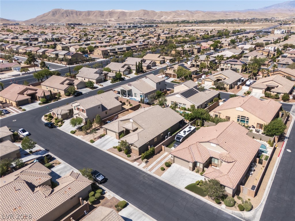 11233 Carson Brook Street Las Vegas NV 89183