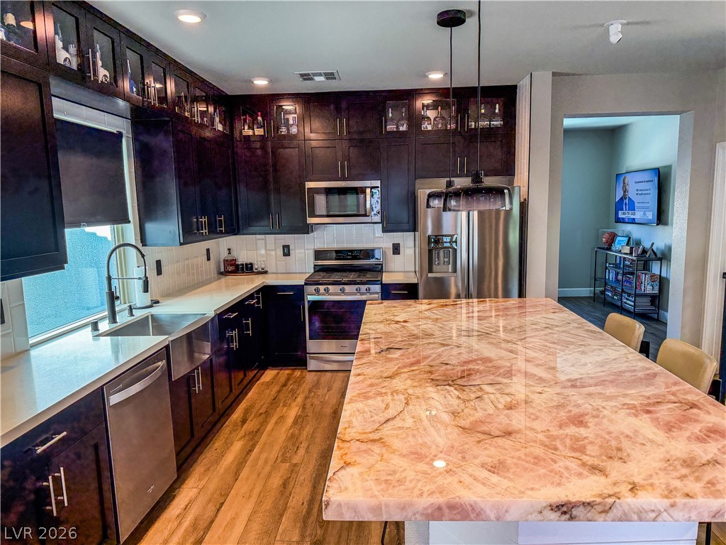 8160 Eaton Hill Street Las Vegas NV 89113