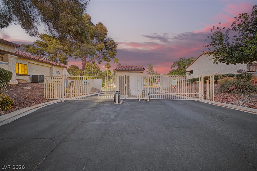 3127 La Mancha Way Henderson NV 89014