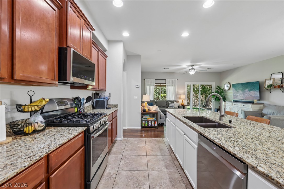 6113 Paddleboat Street North Las Vegas NV 89031