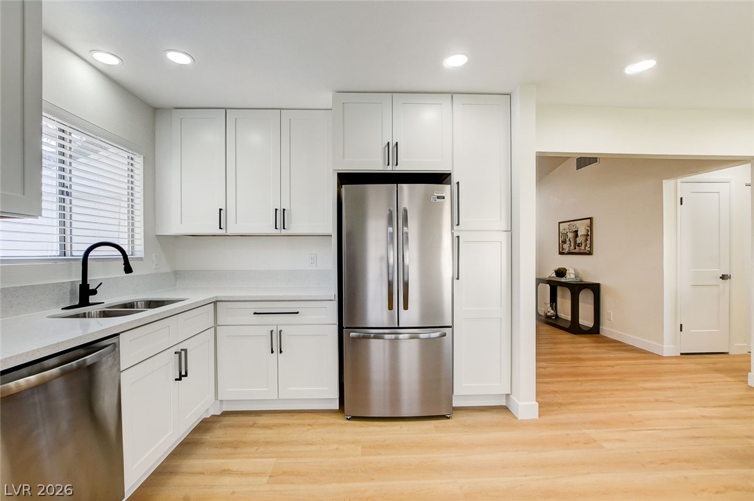 8208 Palmada Drive Las Vegas NV 89123