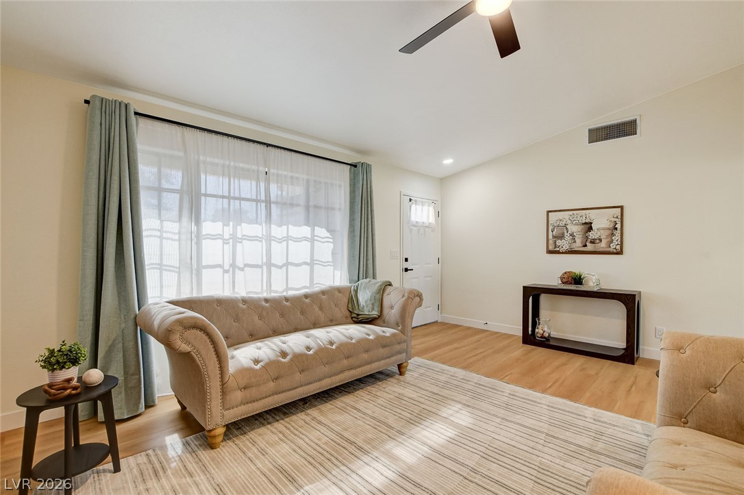 8208 Palmada Drive Las Vegas NV 89123