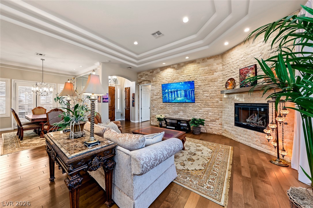 25 Avenida Fiori Henderson NV 89011