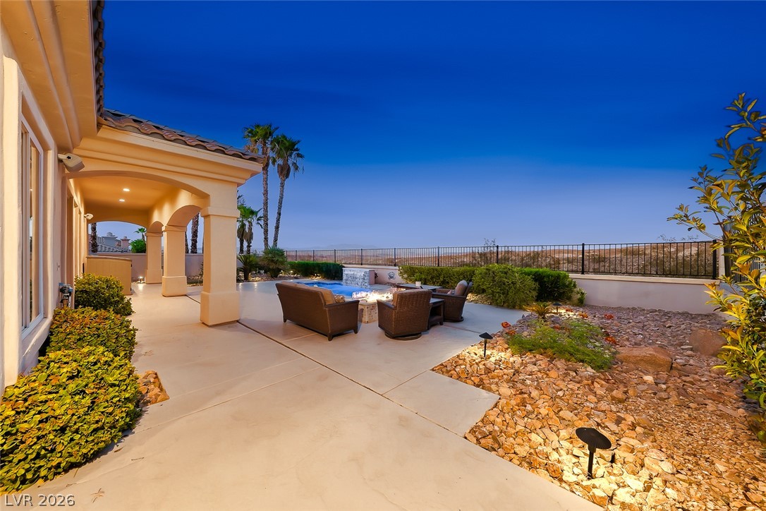 25 Avenida Fiori Henderson NV 89011