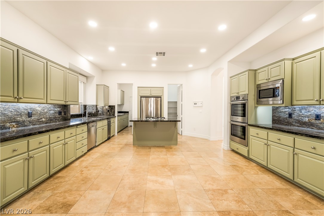 1009 Granger Farm Way Las Vegas NV 89145