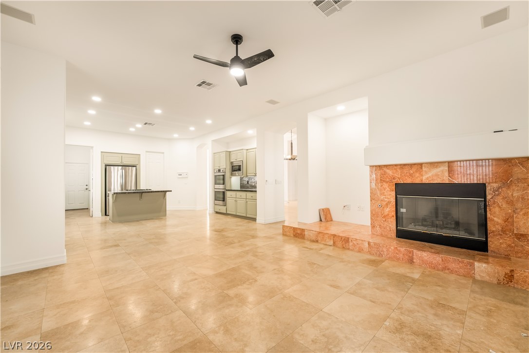 1009 Granger Farm Way Las Vegas NV 89145