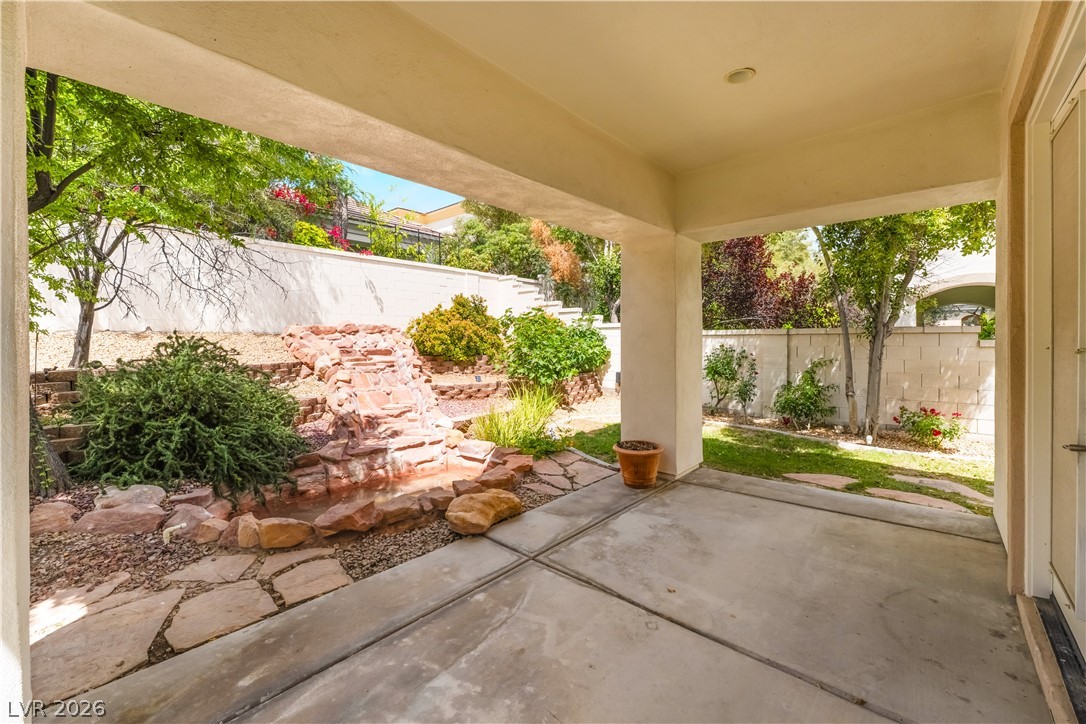 1009 Granger Farm Way Las Vegas NV 89145
