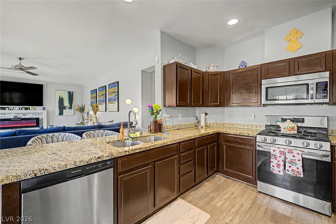 2924 Dowitcher Avenue North Las Vegas NV 89084