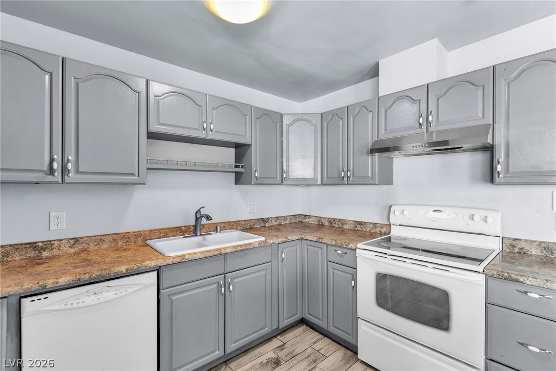 904 Rockaway Street Las Vegas NV 89145