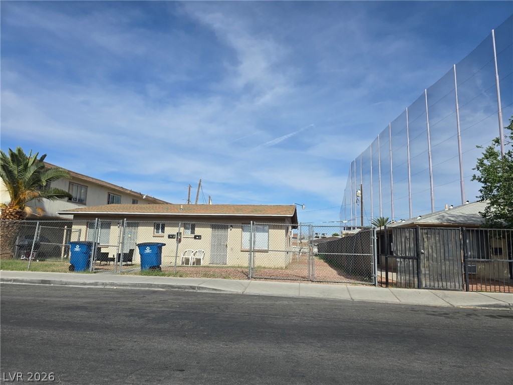 1713 Fairfield Avenue Las Vegas NV 89102