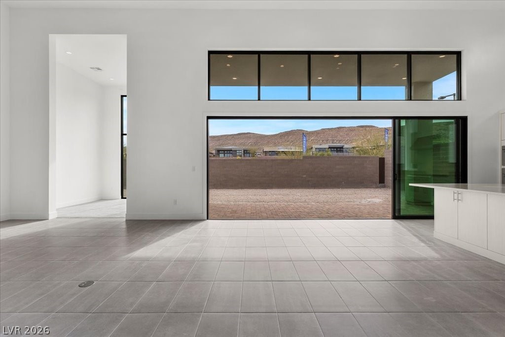 10907 Agate Cliffs Avenue Las Vegas NV 89135