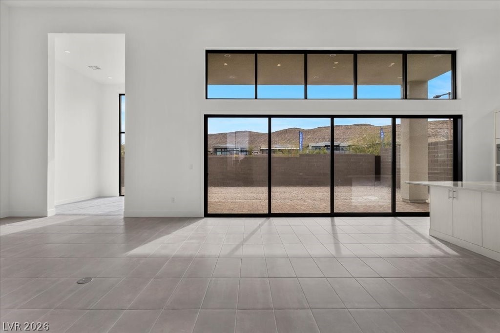10907 Agate Cliffs Avenue Las Vegas NV 89135