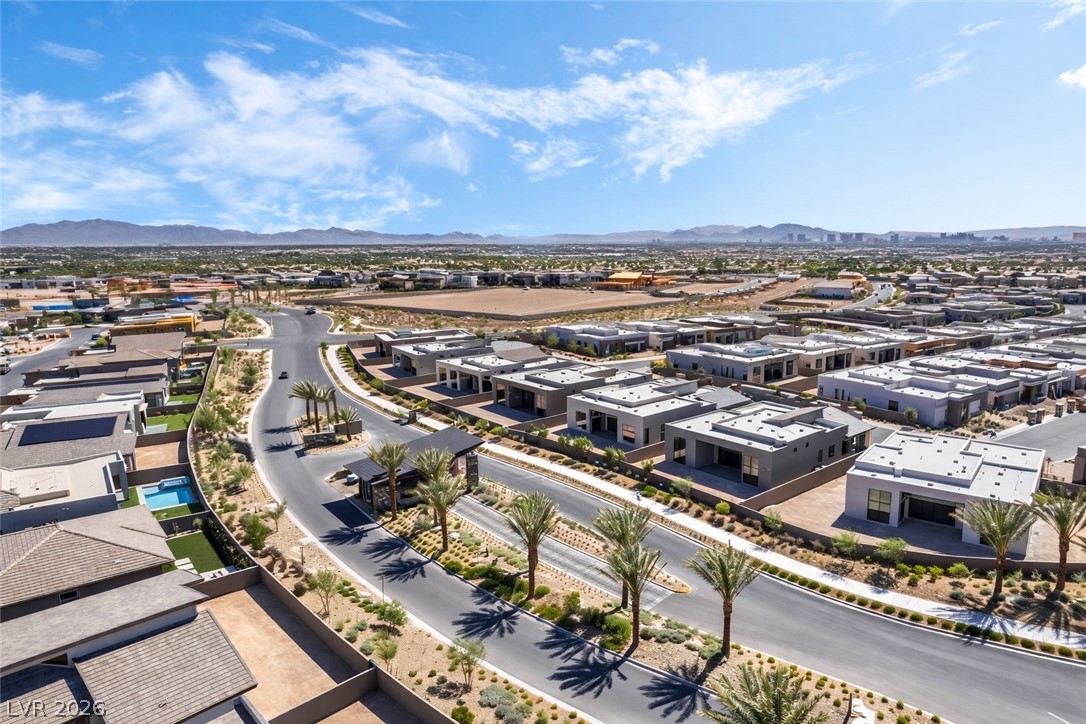 10907 Agate Cliffs Avenue Las Vegas NV 89135