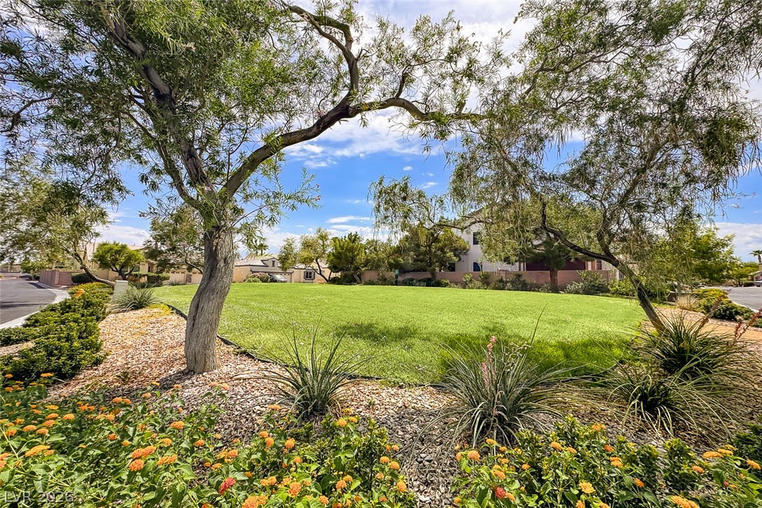 8117 Orchard Glen Avenue Las Vegas NV 89131