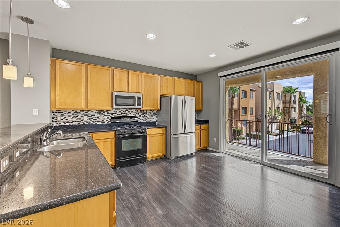 9368 Hopcroft Avenue Las Vegas NV 89178