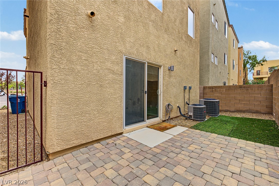 9368 Hopcroft Avenue Las Vegas NV 89178