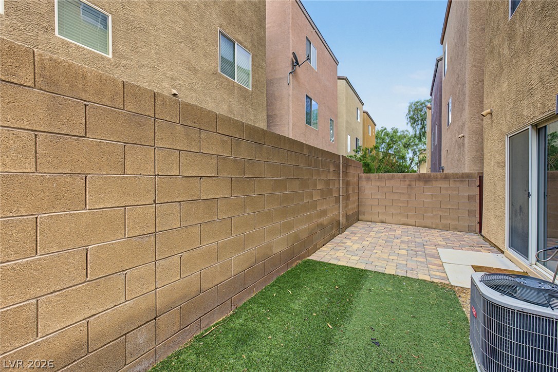 9368 Hopcroft Avenue Las Vegas NV 89178